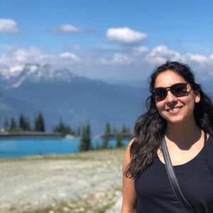 Meet your Posher, Hannah